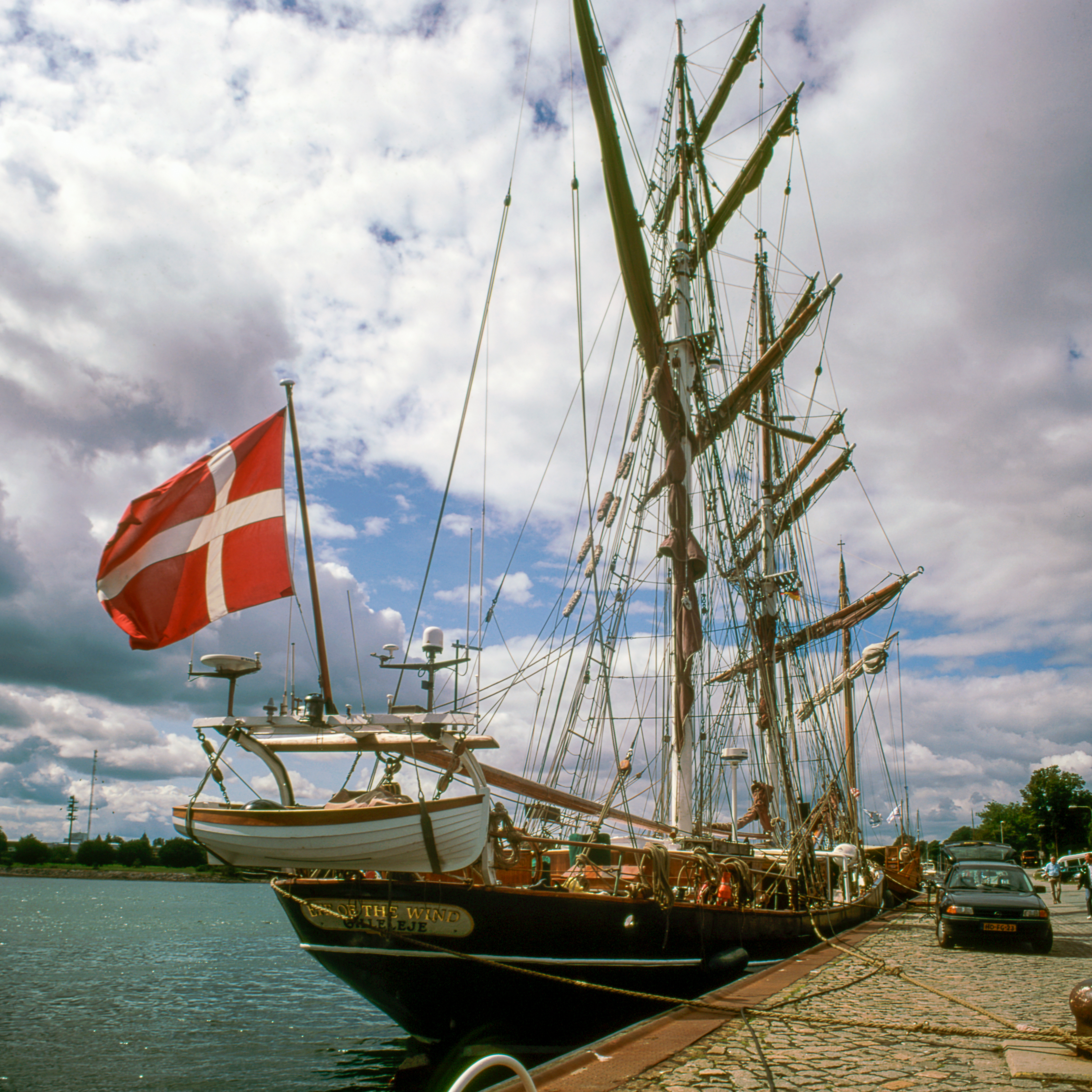 Traditionssegler am Thiessenkai