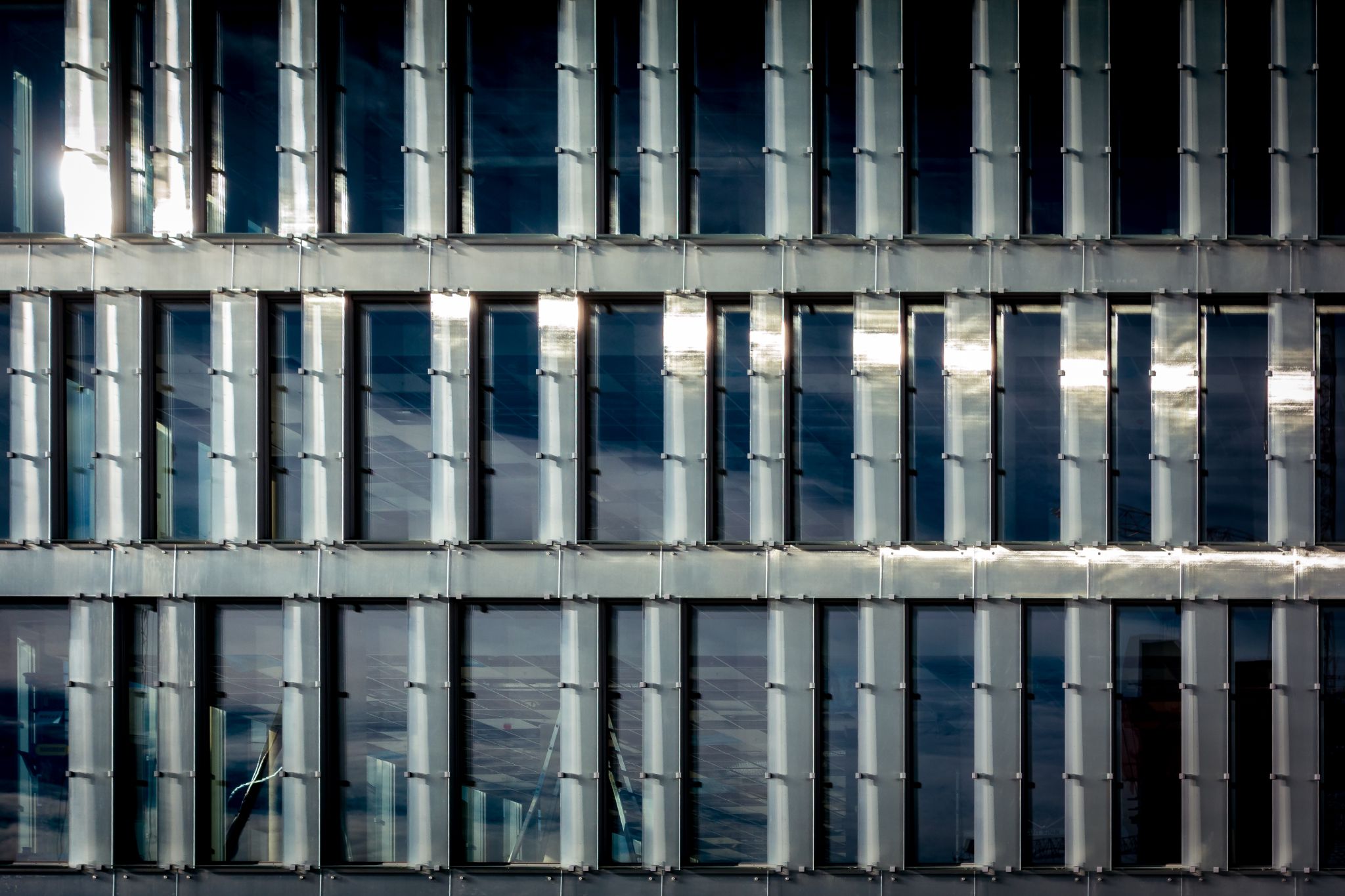 Fensterfront eines Hochhauses