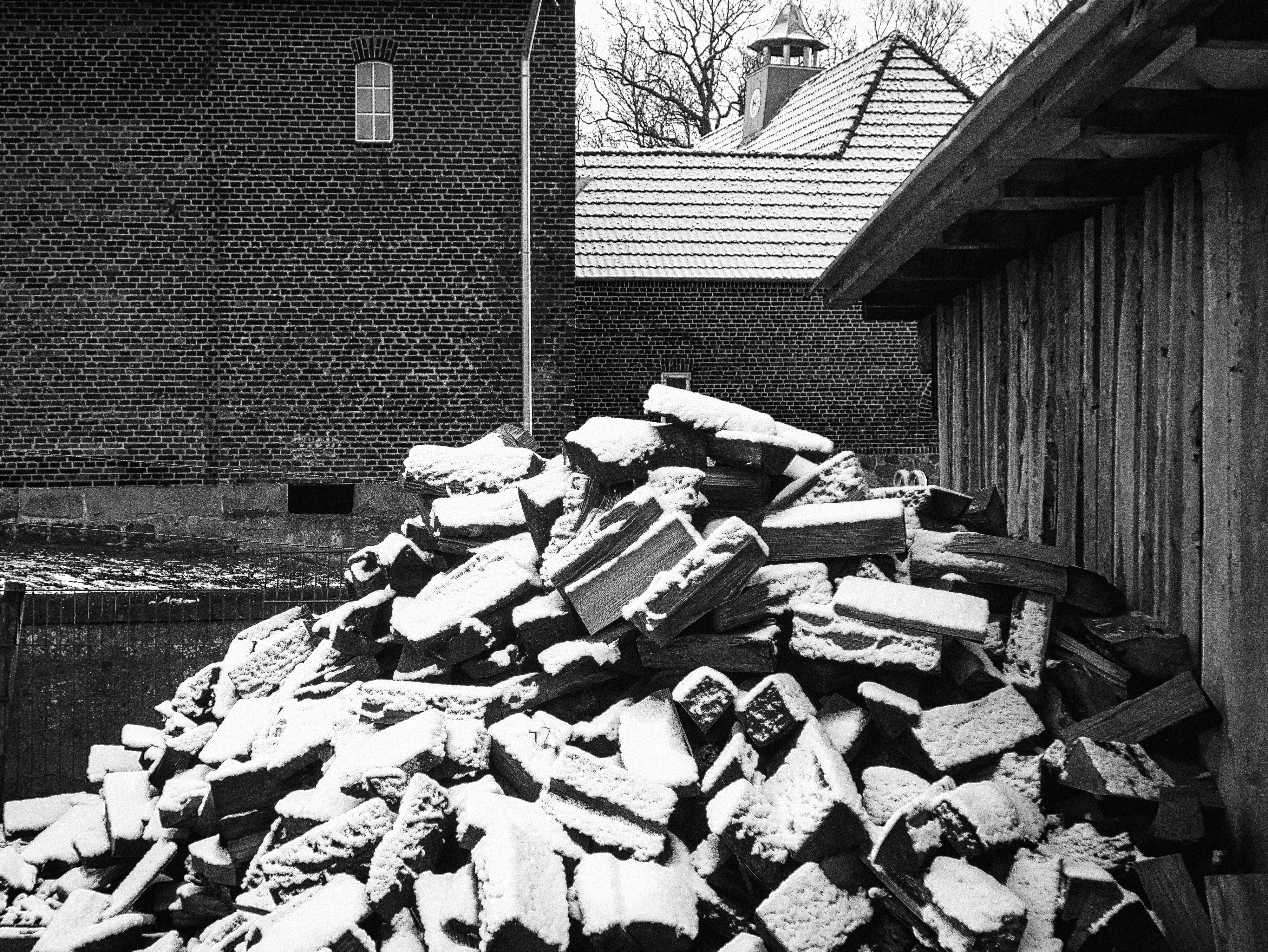 Feuerholz zur Winterzeit