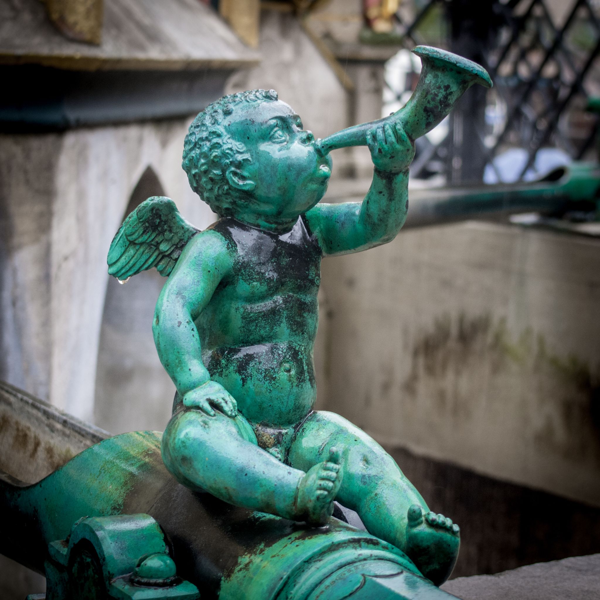 Engel am schönen Brunnen in Nürnberg